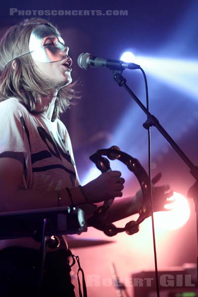 GROUPLOVE - 2011-02-16 - PARIS - Nouveau Casino - 